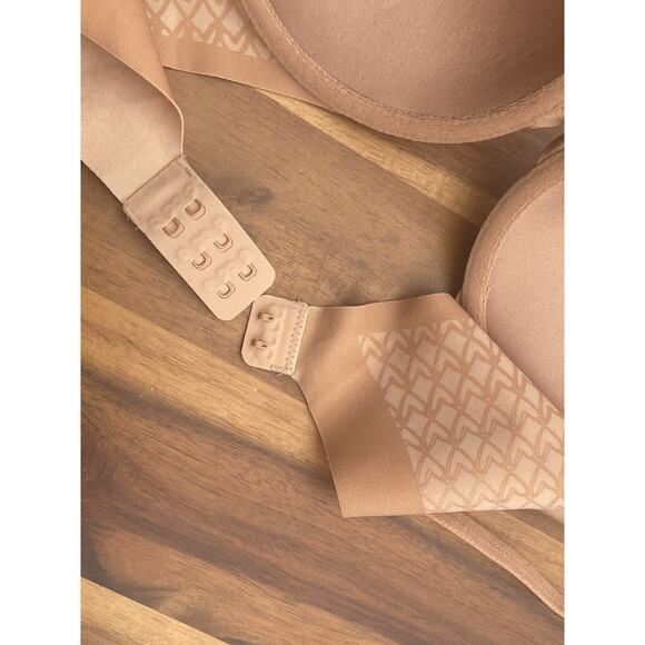 Victoria’s Secret 34C Tan Convertible Push Up Bra - Picture 7 of 13